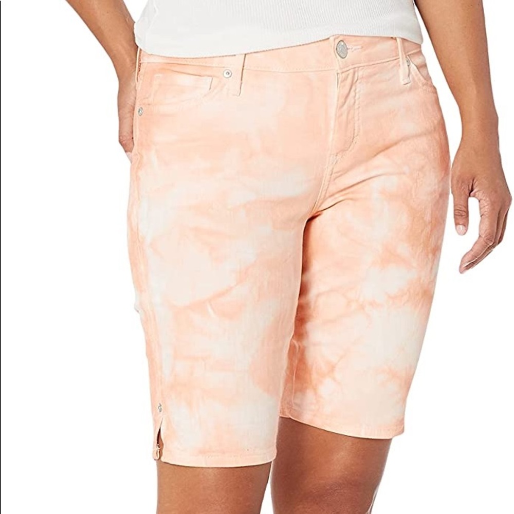 Gloria Vanderbilt Tie Dye Bermuda Shorts